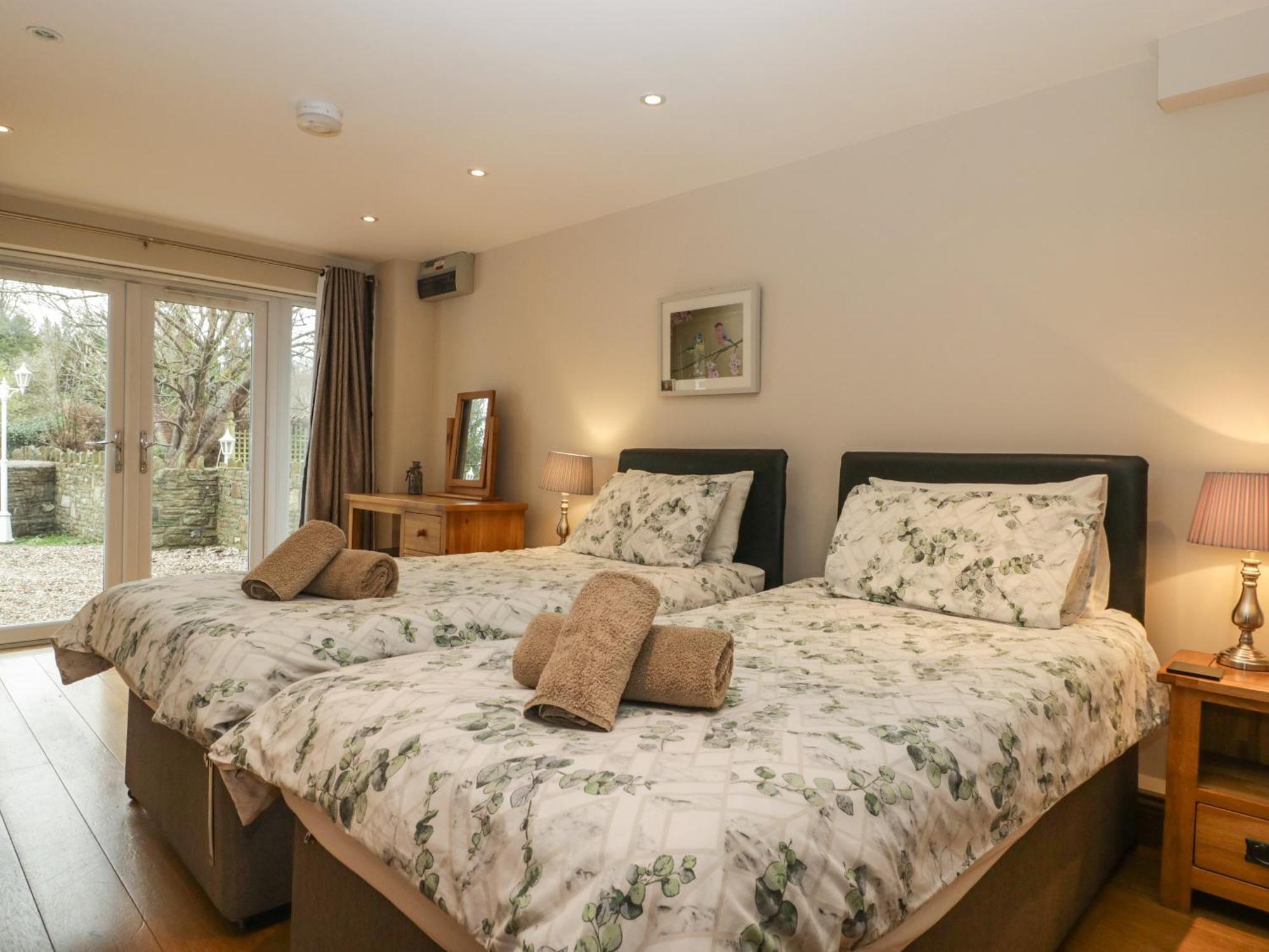 About Time Cottage Lydney Esterno foto