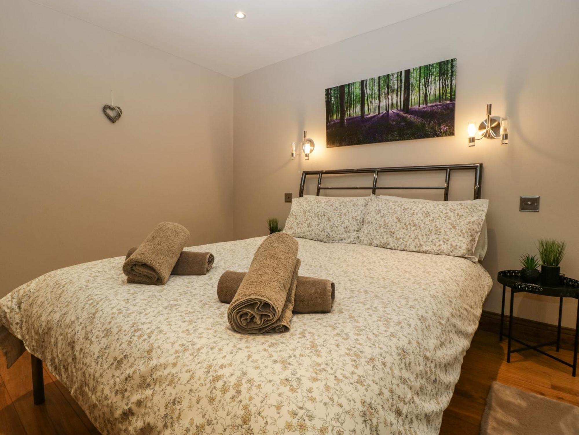 About Time Cottage Lydney Esterno foto